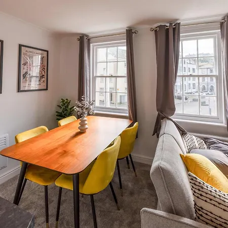 Harbour-side 1 Bed With Sea Views * Whitehaven
