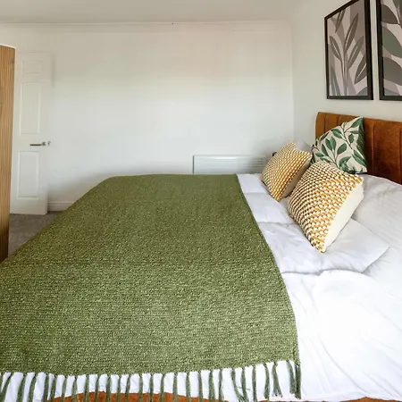 Harbour-side 1 Bed With Sea Views