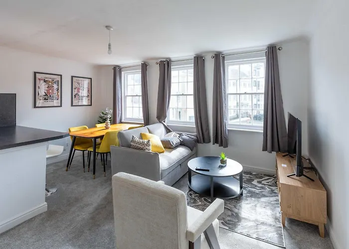 Harbour-side 1 Bed With Sea Views * Whitehaven